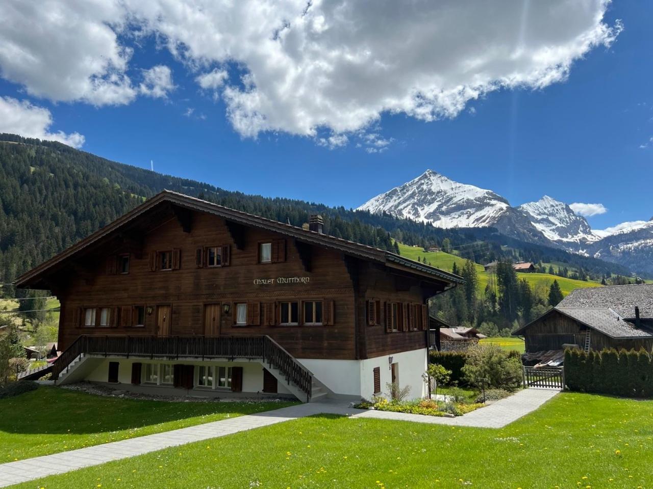 Beautiful Apartment With Stunning View Gsteig Exterior photo